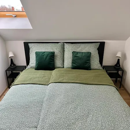 Jolcsi Apartamento *