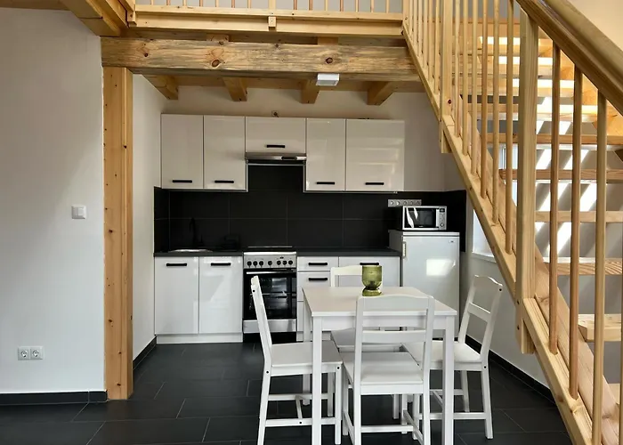 Jolcsi * 巴拉顿菲赖德